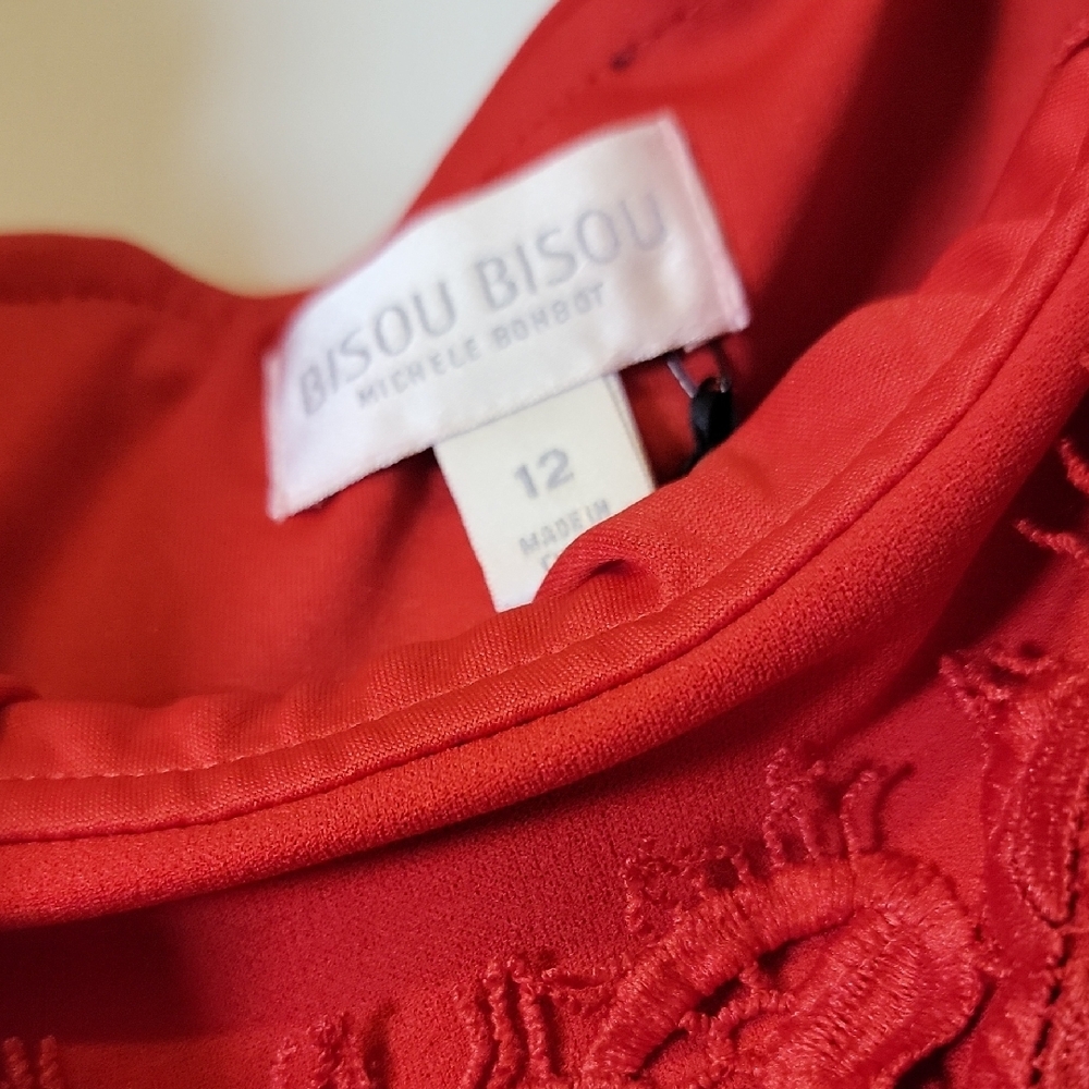 Bisou Bisou Scarlet Lace Accent Midi Dress - Picture 2 of 4
